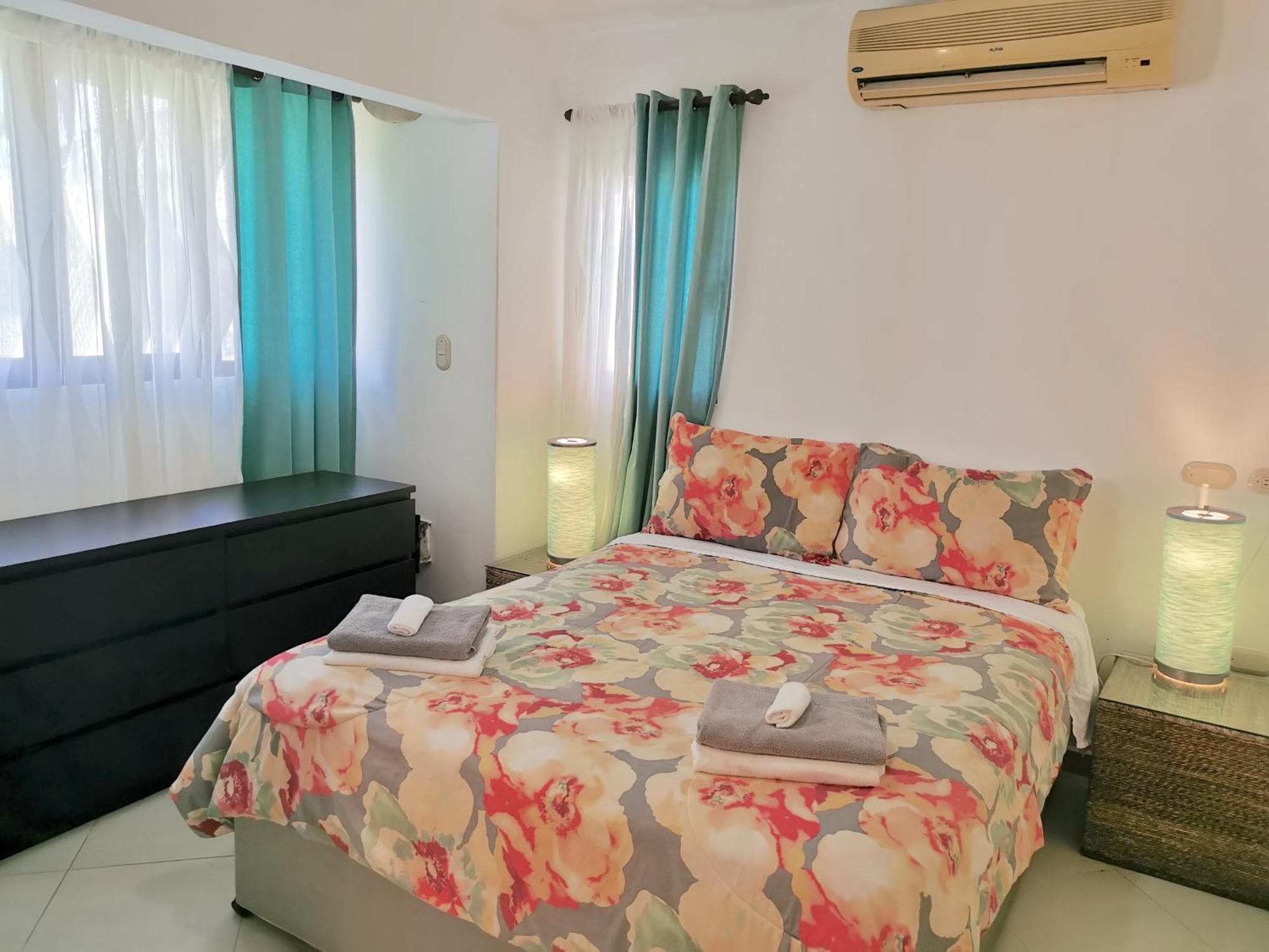& Los Corales Beach, Pool, Beach Club&spa * Punta Cana