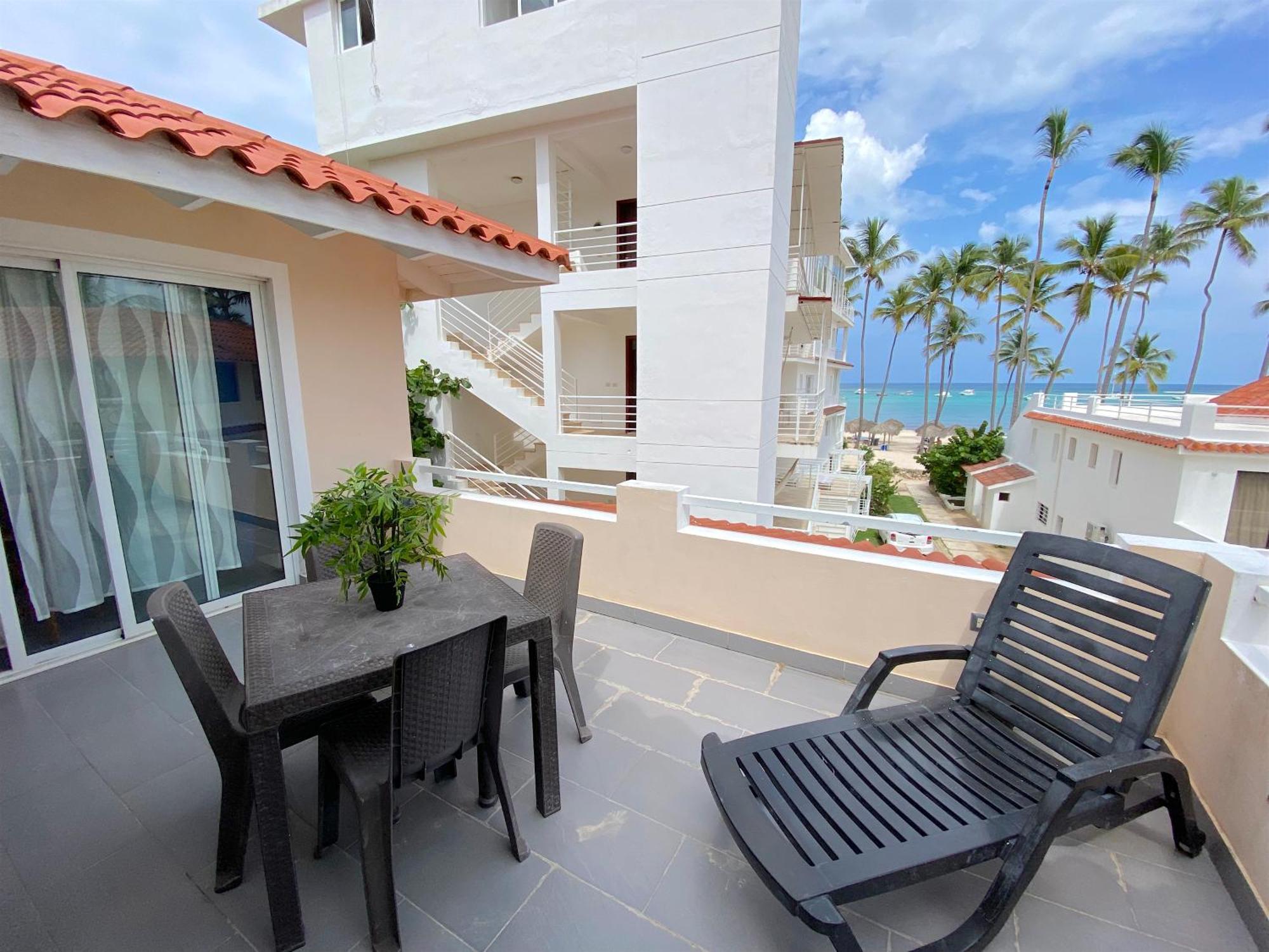Hotel Los Corales And - Beach Club, Spa, Restaurants 5*