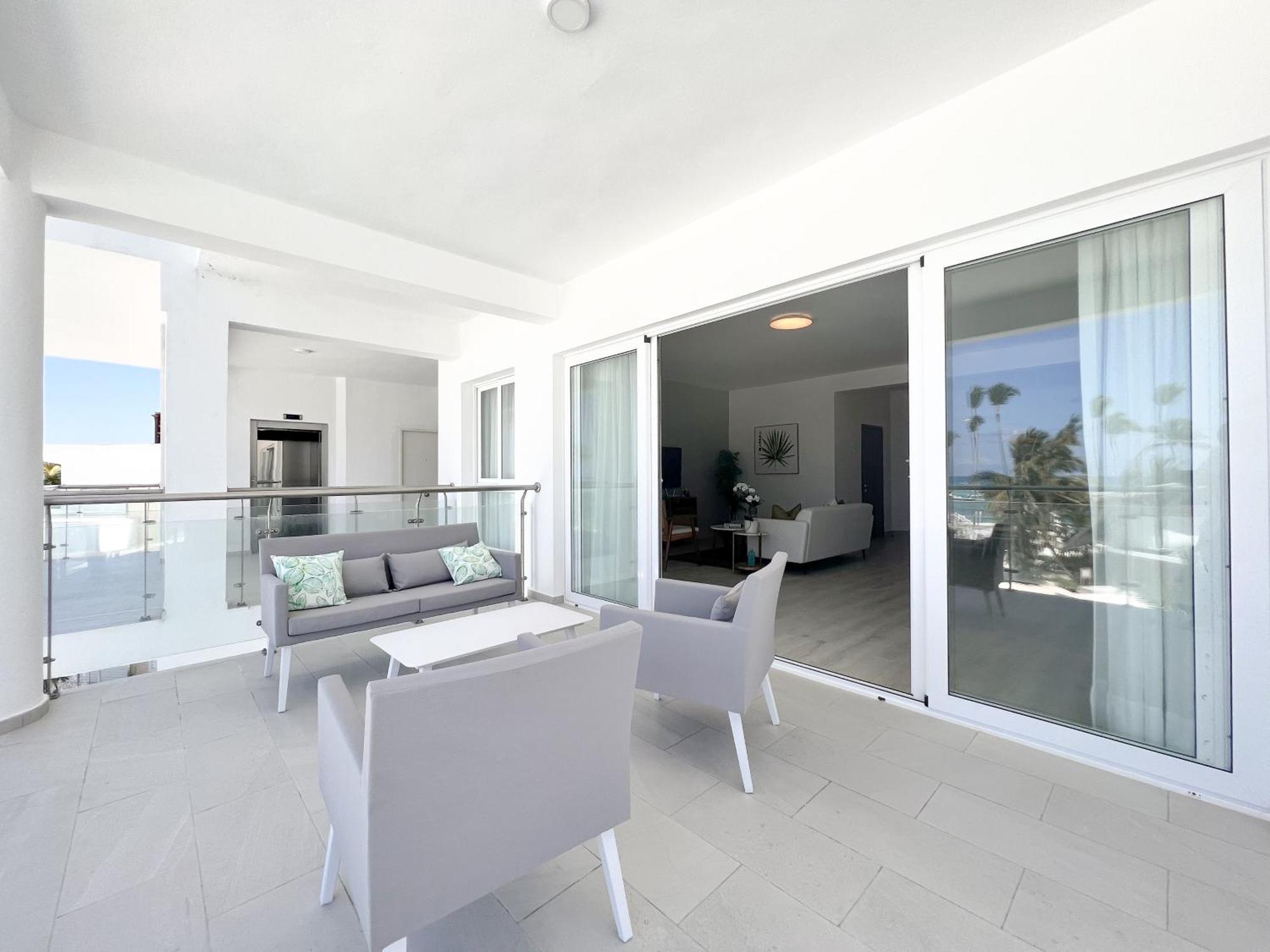 Apartamento Beach Front 3bdr Playa Coral Punta Cana