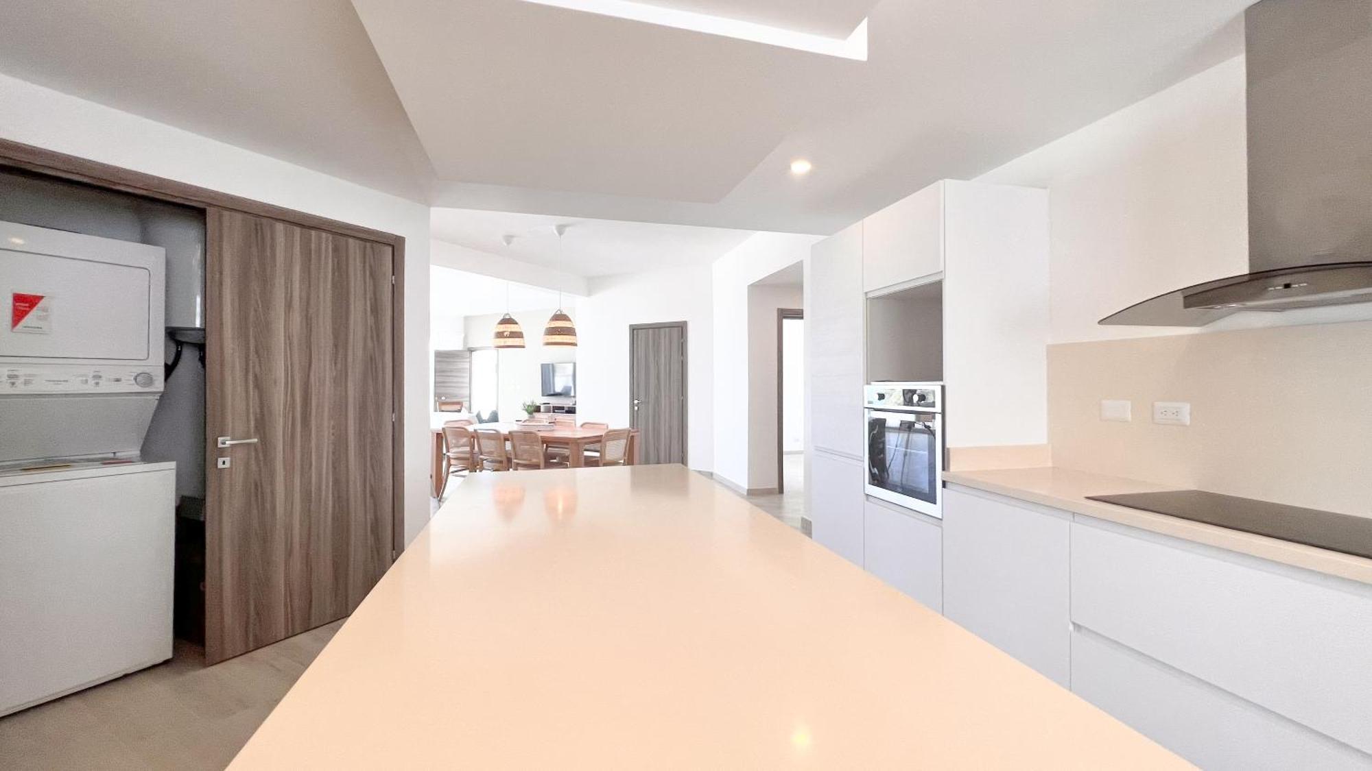 Apartamento Beach Front 3bdr Playa Coral Punta Cana
