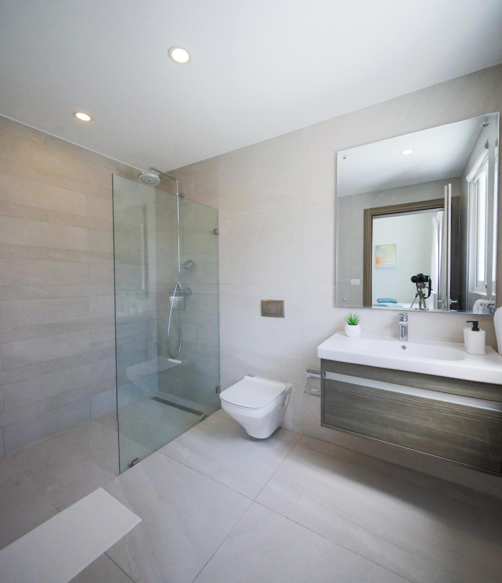 Apartamento Beach Front 3bdr Playa Coral *
