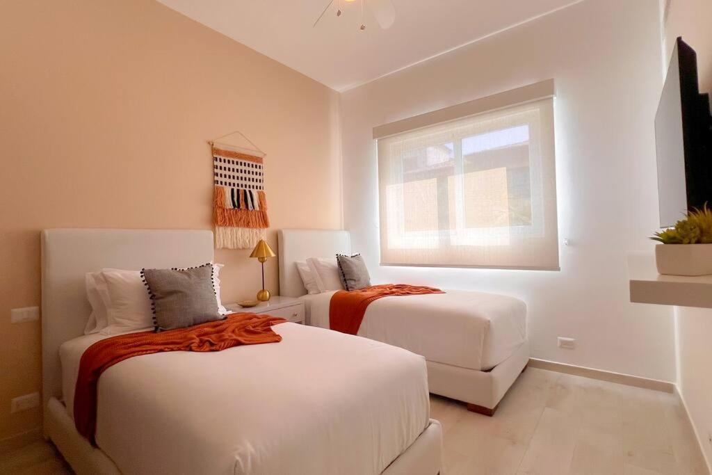 Brand New 3bdr Playa Coral Apartamento *