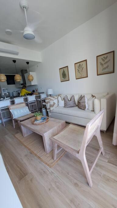 Crystal Lagoon Beach Apartamento *