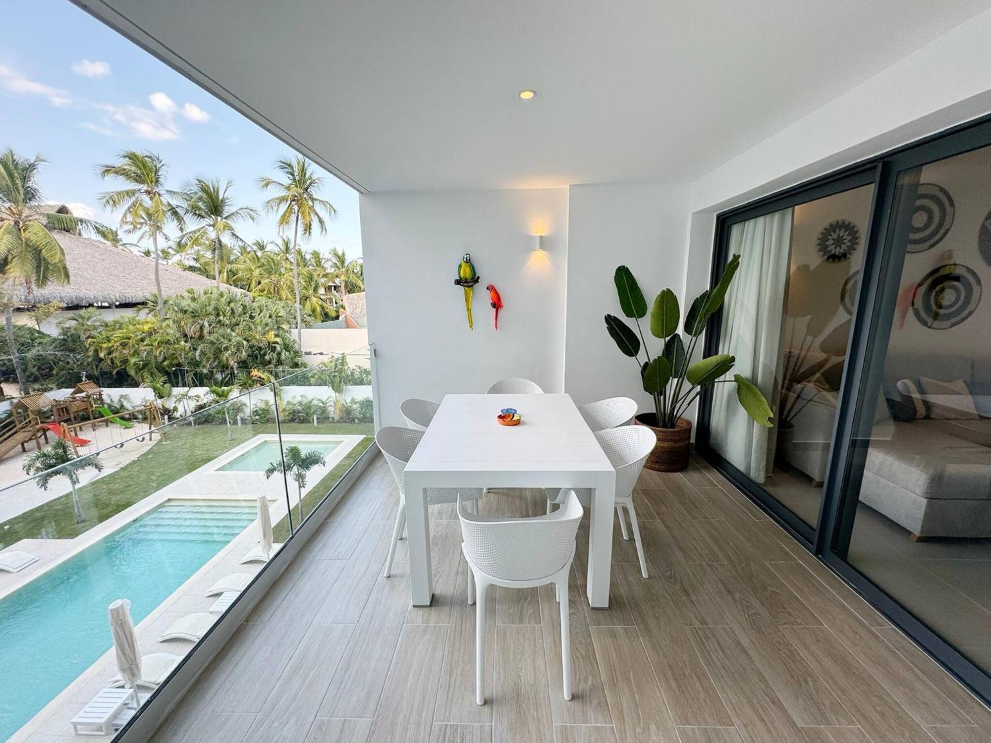 Tropical Garden With Picuzzi In Playa Bavaro *
