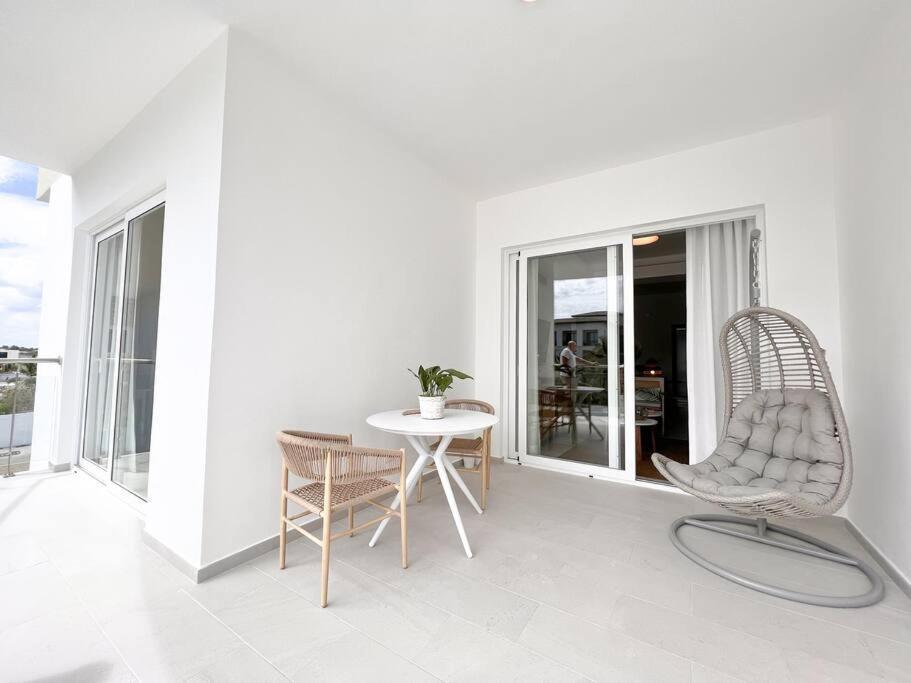 Luxurious 1bdr Playa Coral Apartamento