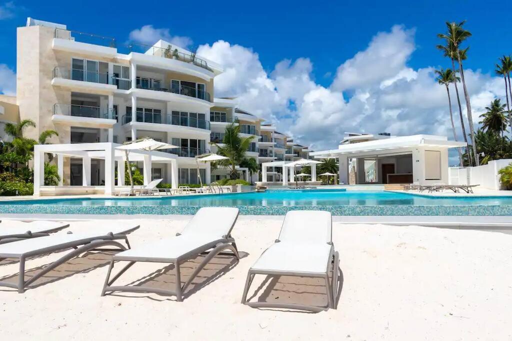 Luxurious 1bdr Playa Coral Apartamento *