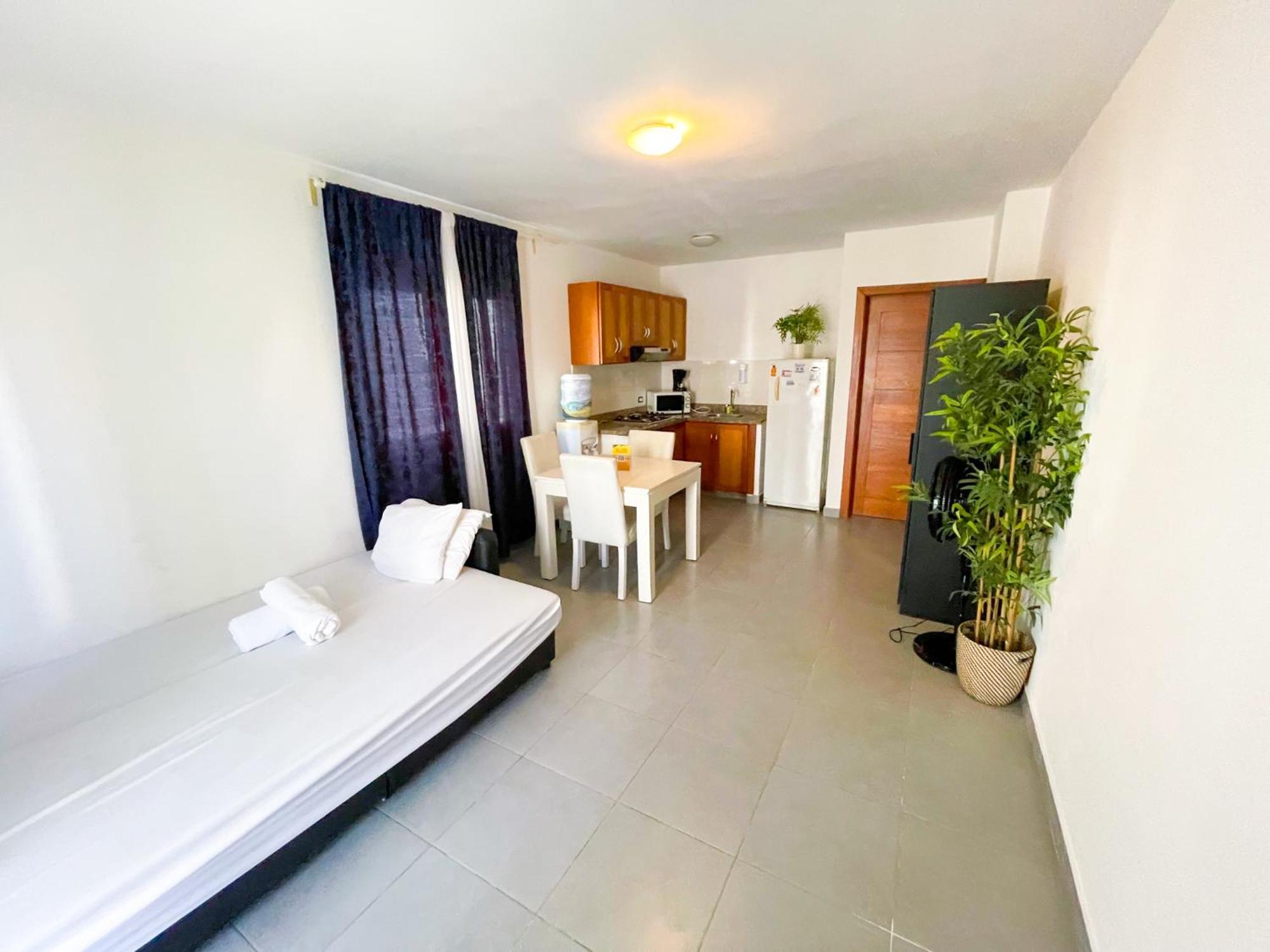 Los Corales Tropicana Adventure Bavaro Beach Pool & Spa