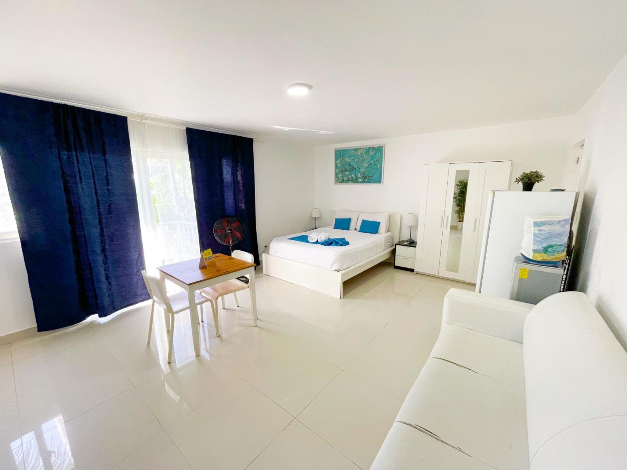 Hotel Los Corales Tropicana Adventure Bavaro Beach Pool & Spa Punta Cana