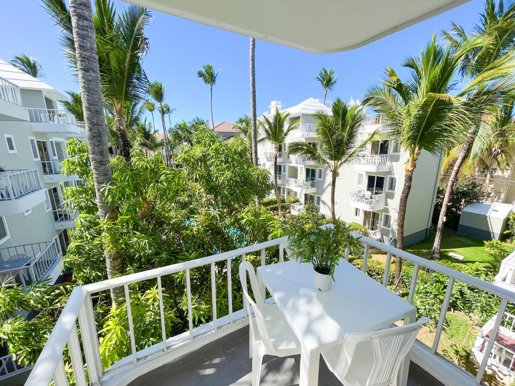 Los Corales Tropicana Adventure Bavaro Beach Pool & Spa Hotel Punta Cana