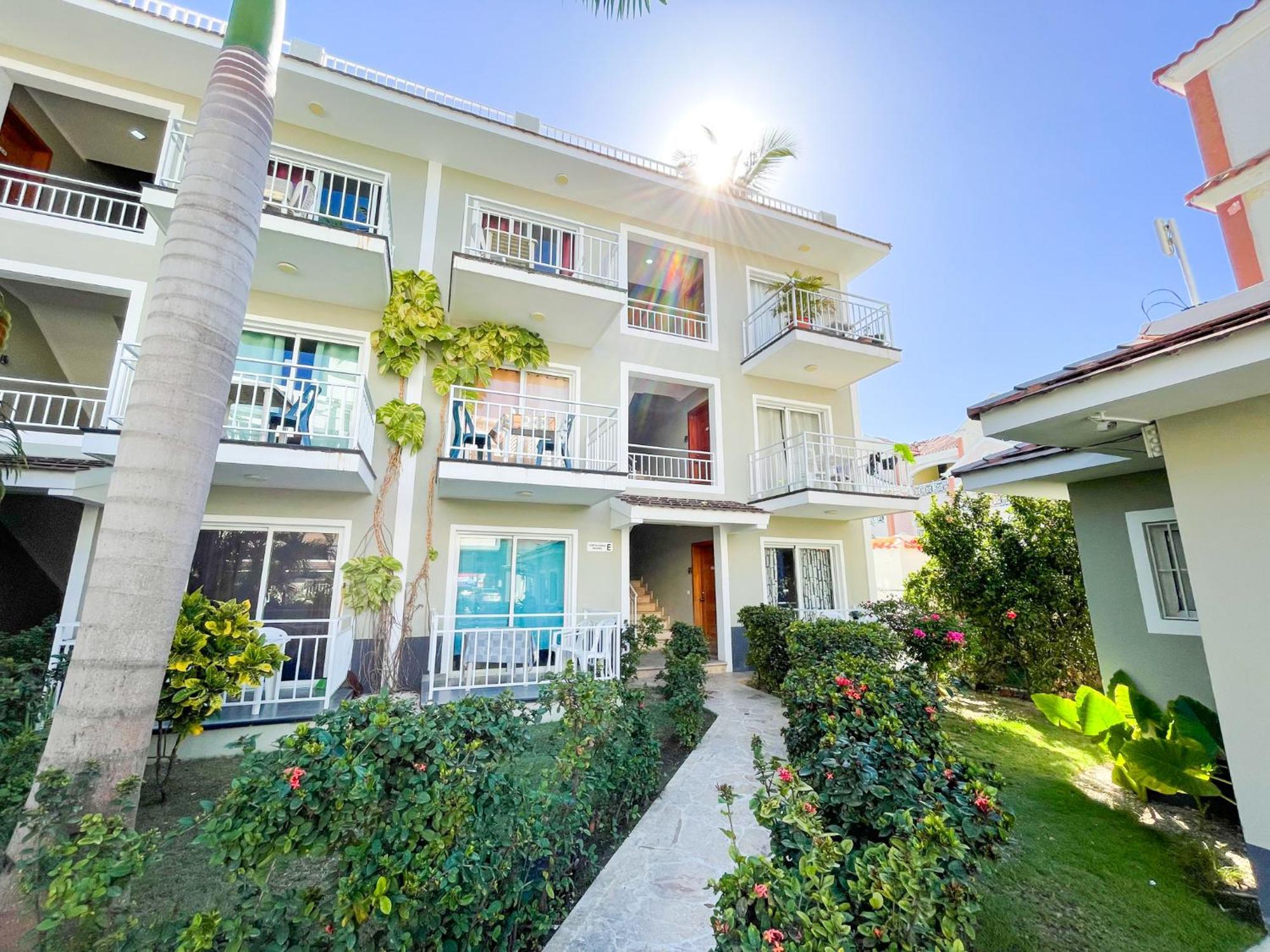 Los Corales Tropicana Adventure Bavaro Beach Pool & Spa 5*