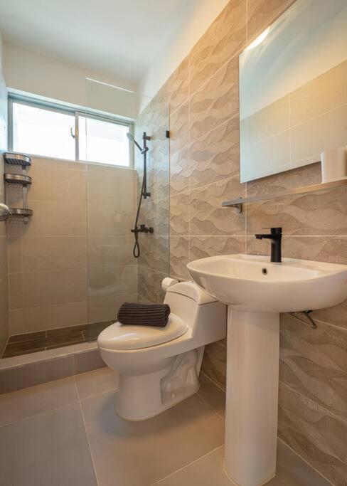White Sands Condo, Beach, Wi-fi, Pool Apartamento Punta Cana