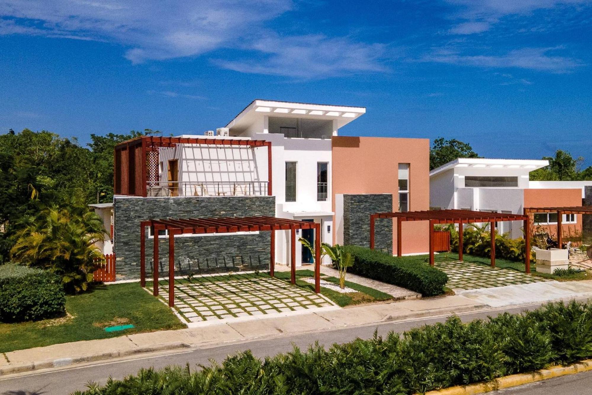 A Tropical Oasis In Vista Cana Villa