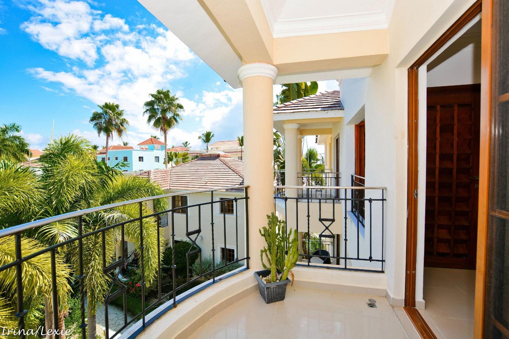 Rosa Hermosa Beauty Pool Views Penthouse Close To Playa Bavaro Apartamento *