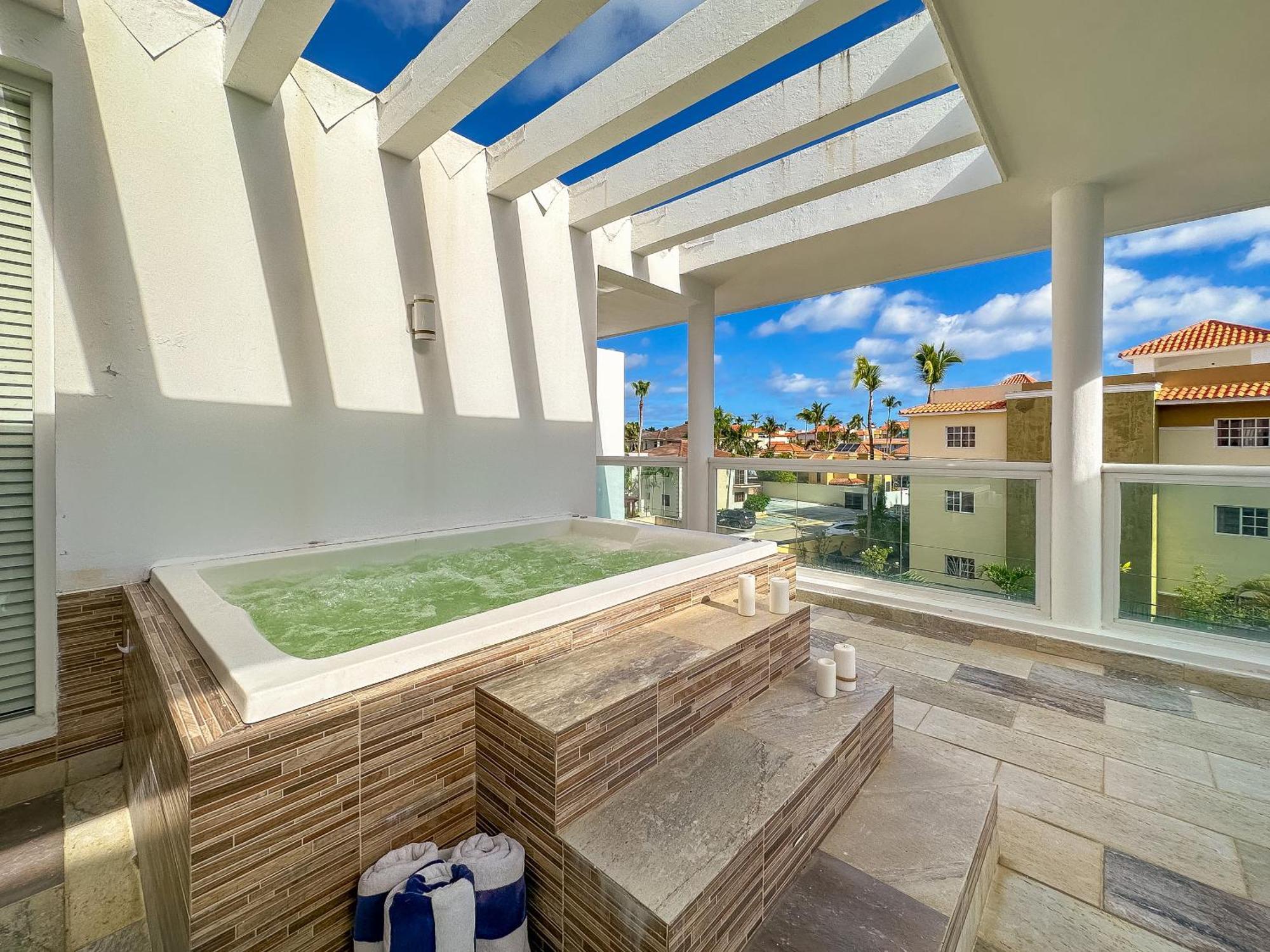 Gorgeous 1 Bedroom Ph W Jacuzzi Apartamento