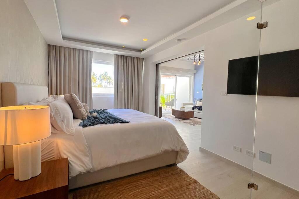 Paseo Playa Coral B-302 Apartamento *