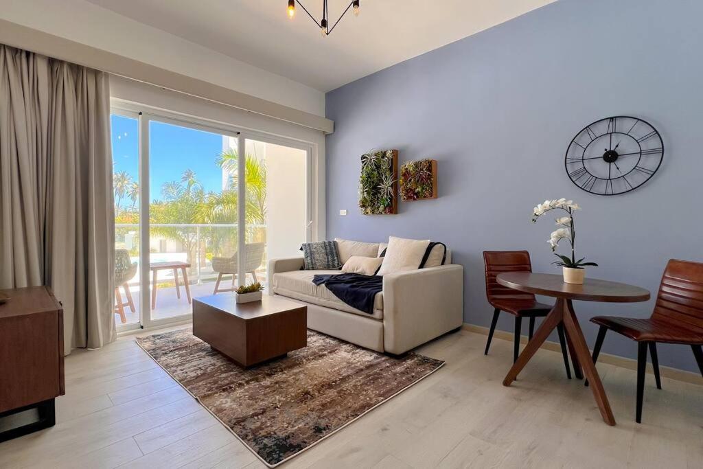 Apartamento Paseo Playa Coral B-202 Punta Cana