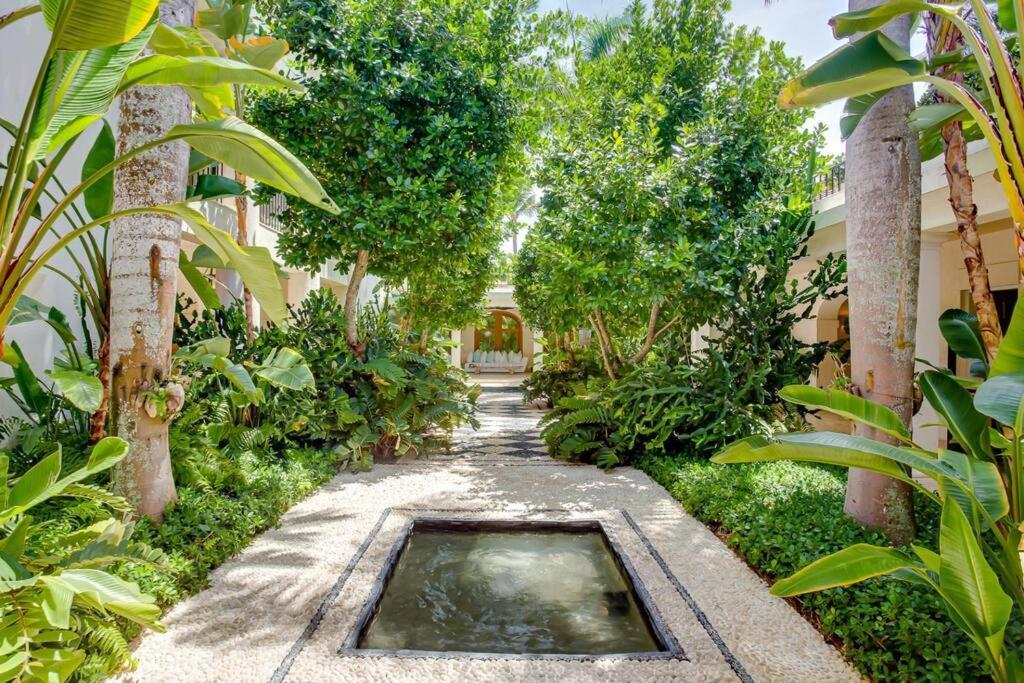 Colonial Flair In Punta Cana- Pablo * Punta Cana