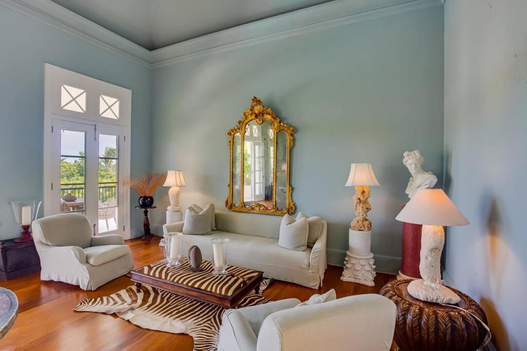 Colonial Flair In Punta Cana- Pablo *