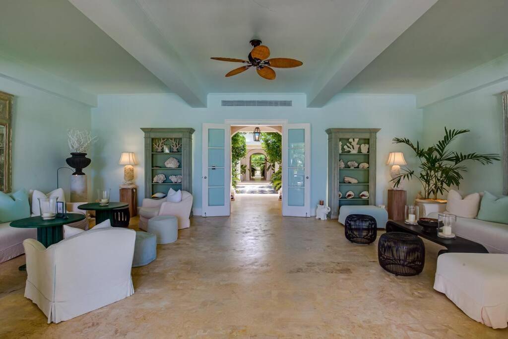 Villa Colonial Flair In Punta Cana- Pablo *