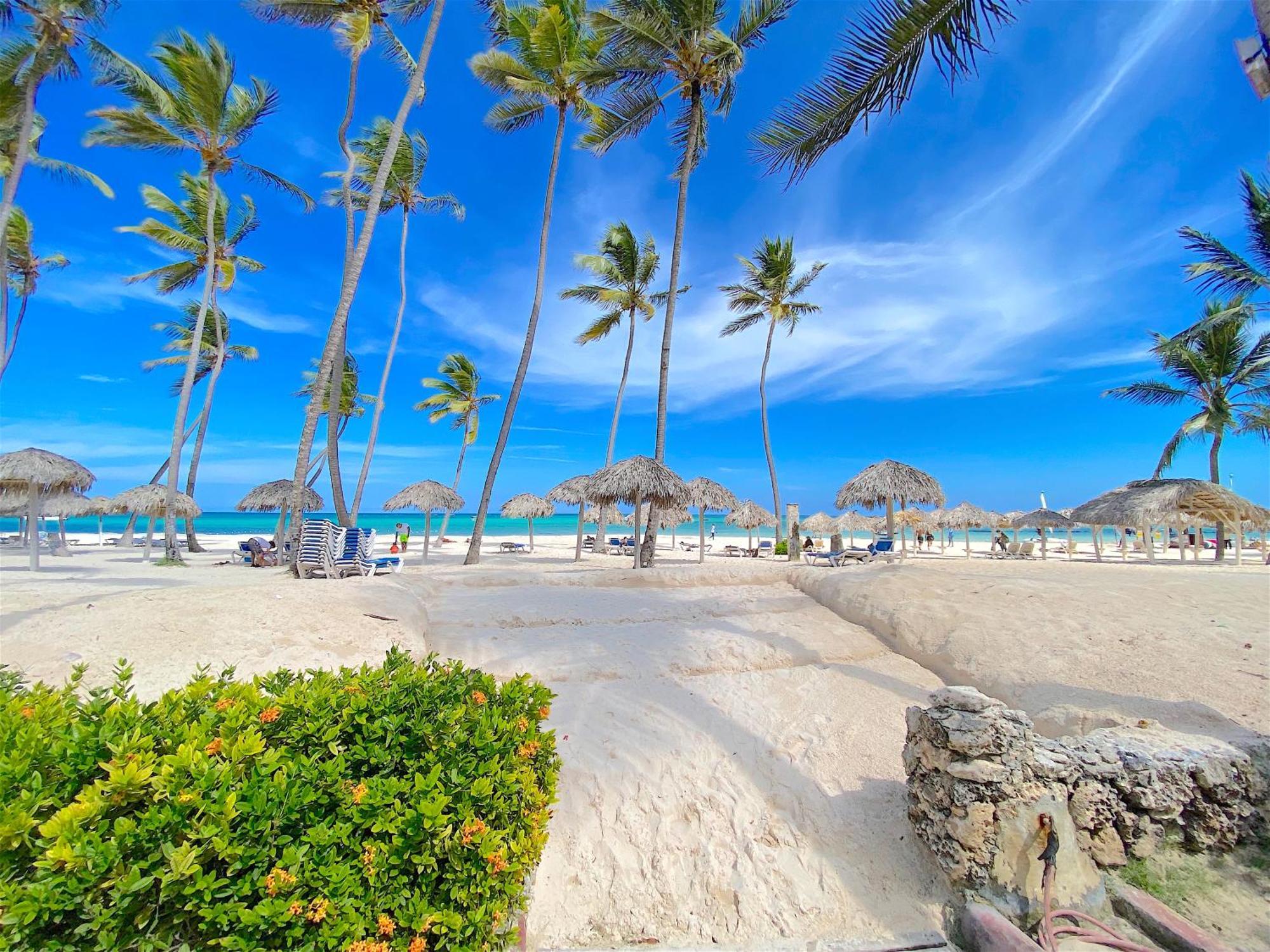 Los Corales And - Beach Club, Spa, Restaurants 5* Punta Cana