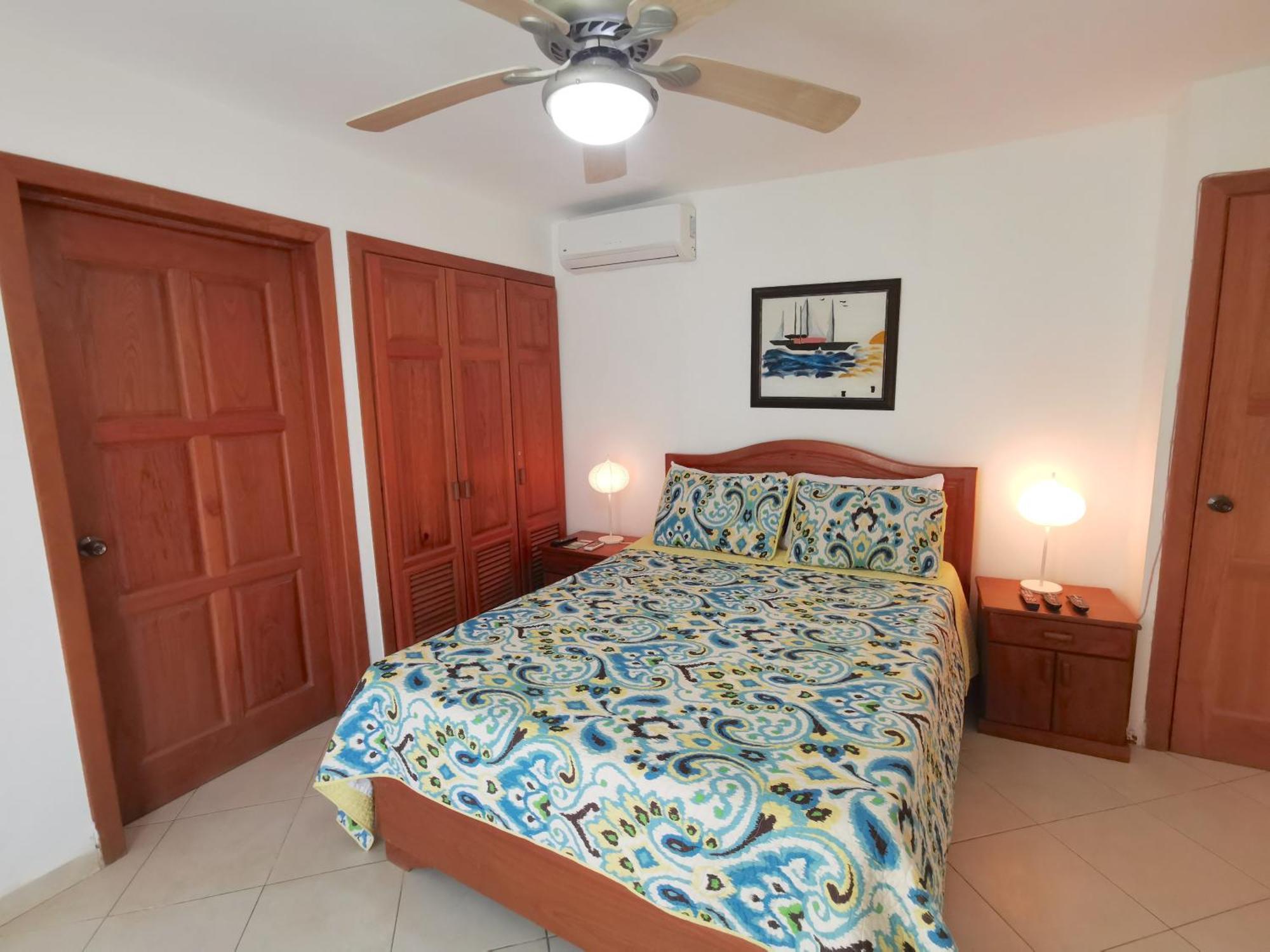 Deluxe Los Corales Beach & Spa - Best Price For Vacation Hotel Punta Cana