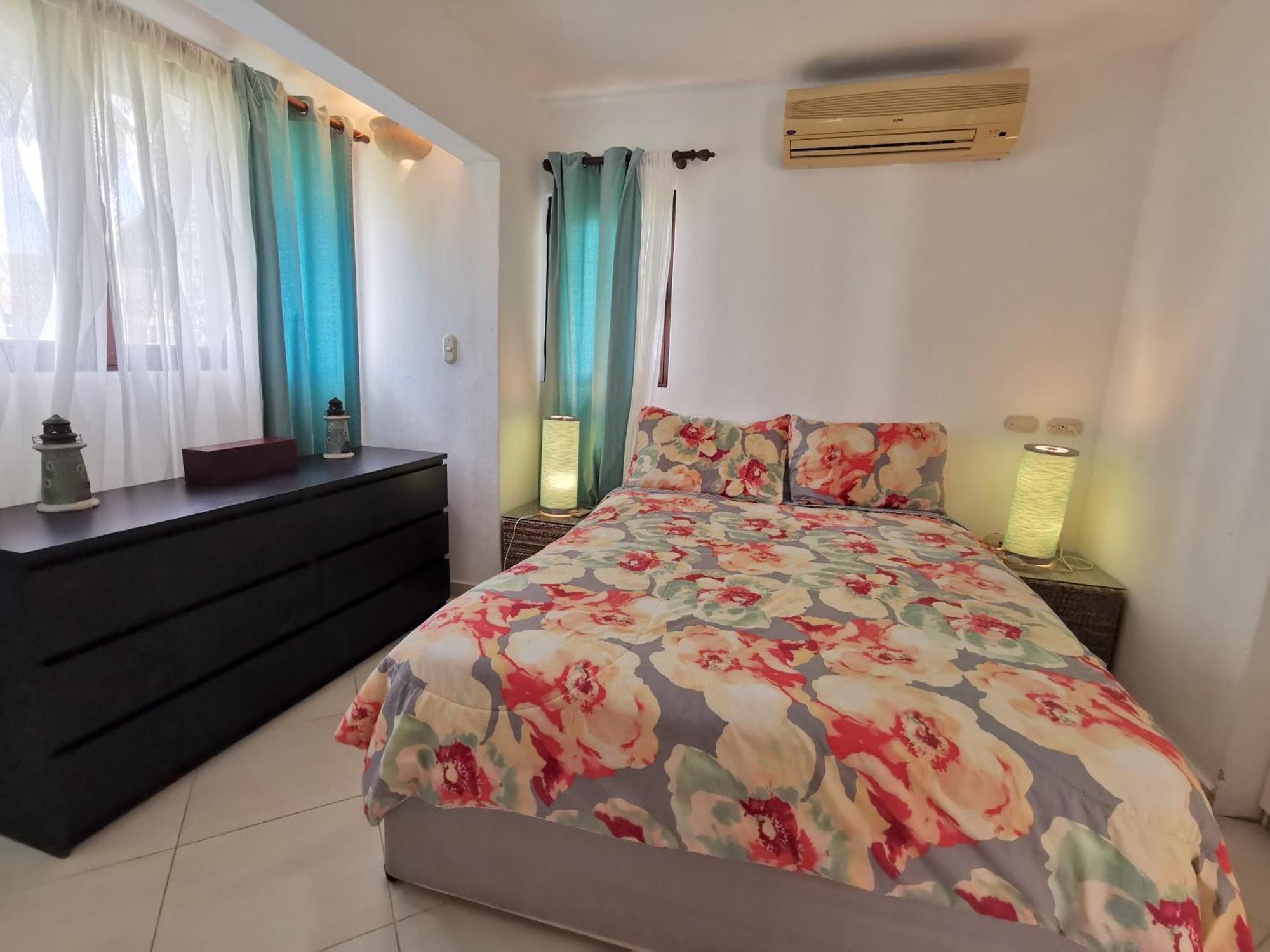 Deluxe Los Corales Beach & Spa - Best Price For Vacation Hotel
