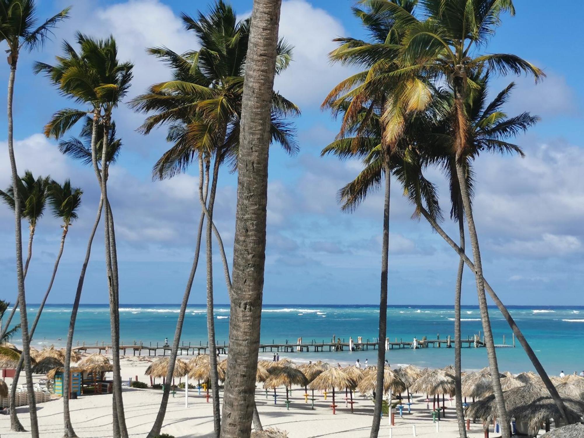 Hotel Deluxe Los Corales Beach & Spa - Best Price For Vacation 5*