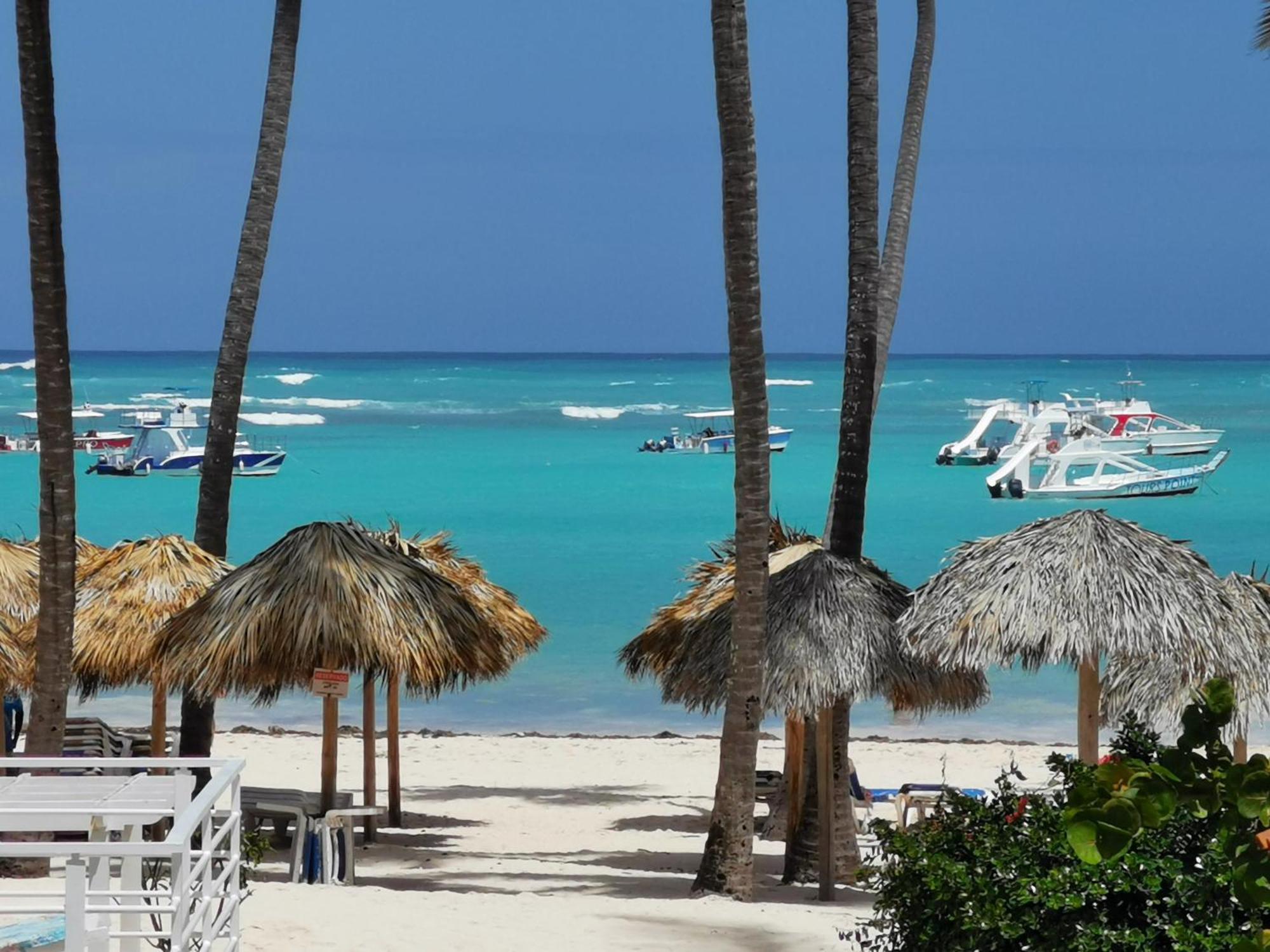 Hotel Deluxe Los Corales Beach & Spa - Best Price For Vacation
