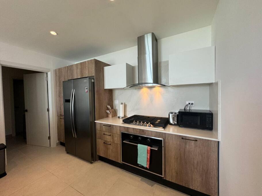 Apartamento Cap Cana Vacation 3br- Iguanas Golf Residences