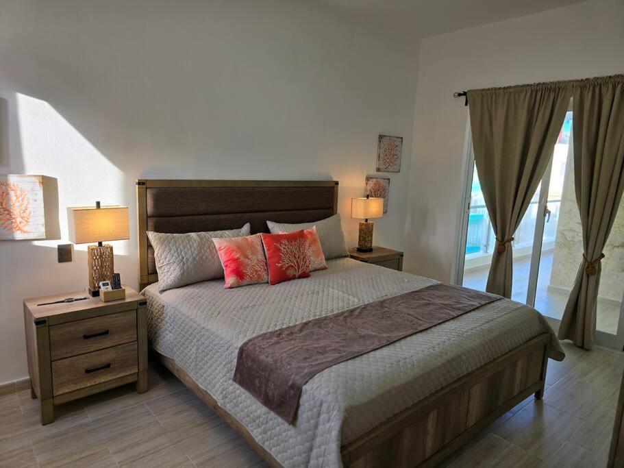 Apartamento !!!new !!!charming 2-2 Penthouse 2- 3 Min Walking To Bavaro Beach, El Cortecito- Solo A 2- 3 Min Caminando De La Playa Punta Cana