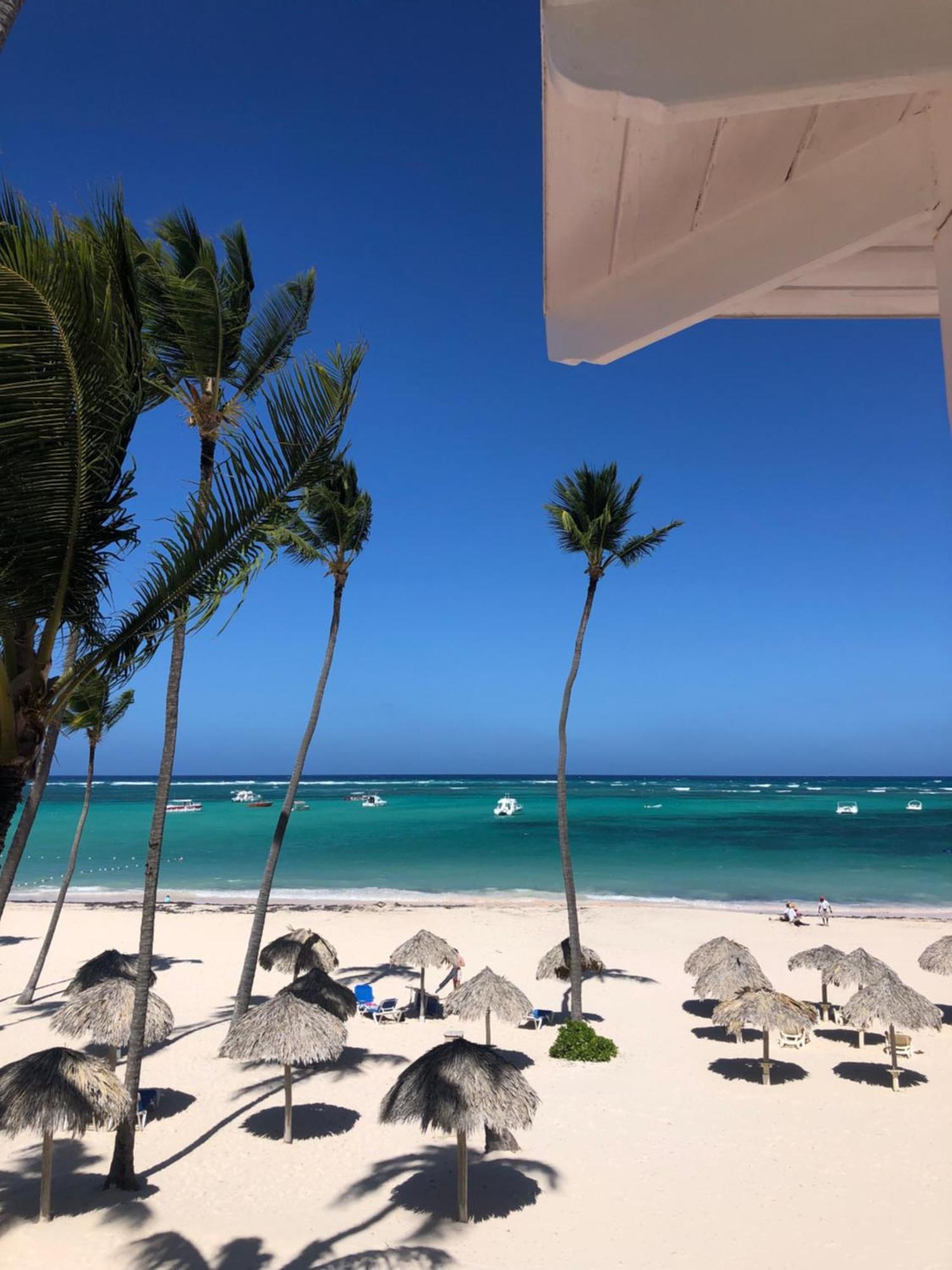 Los Corales Luxury Beach Club And Spa Apartamento