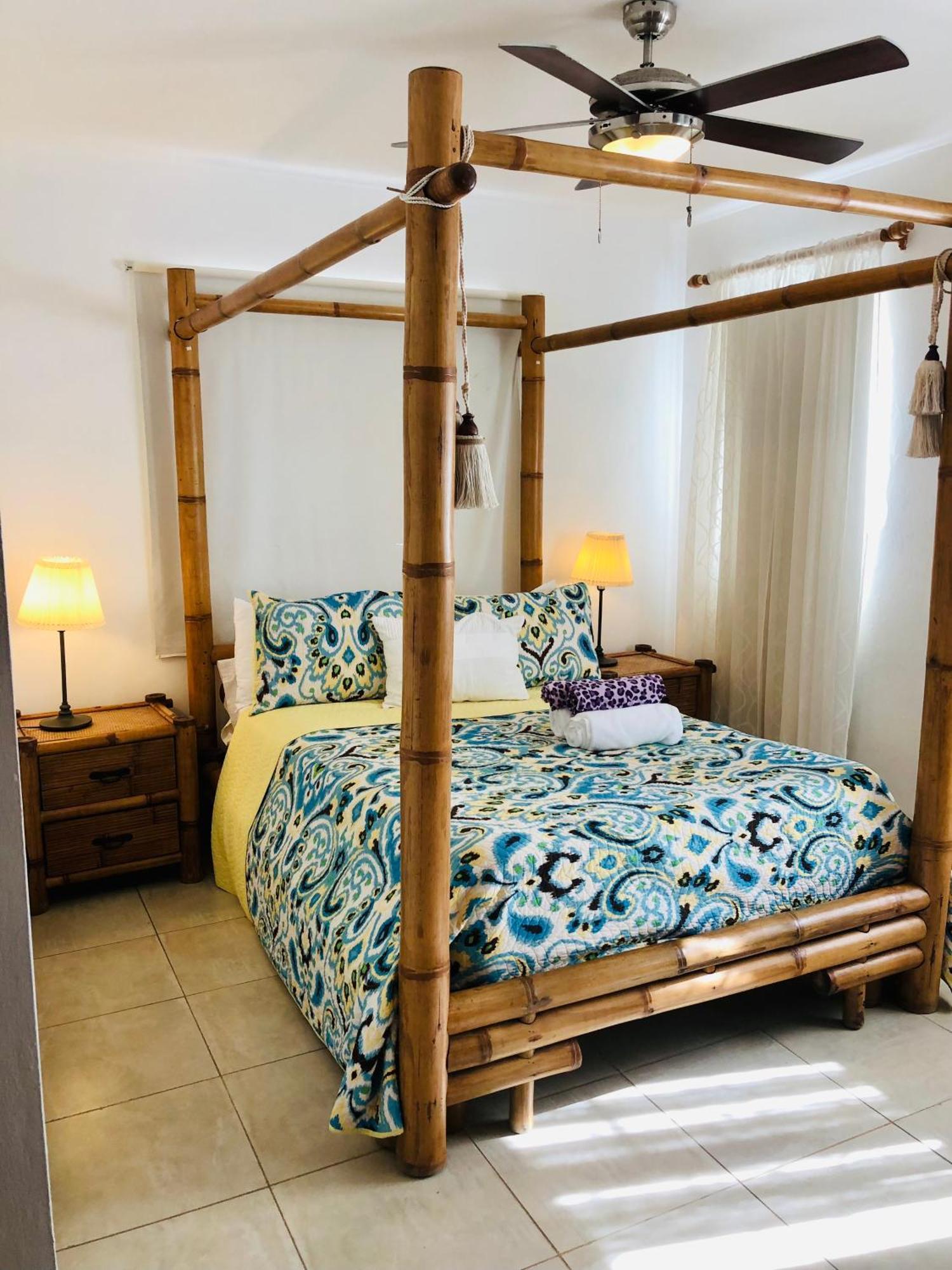 Apartamento Los Corales Luxury Beach Club And Spa *