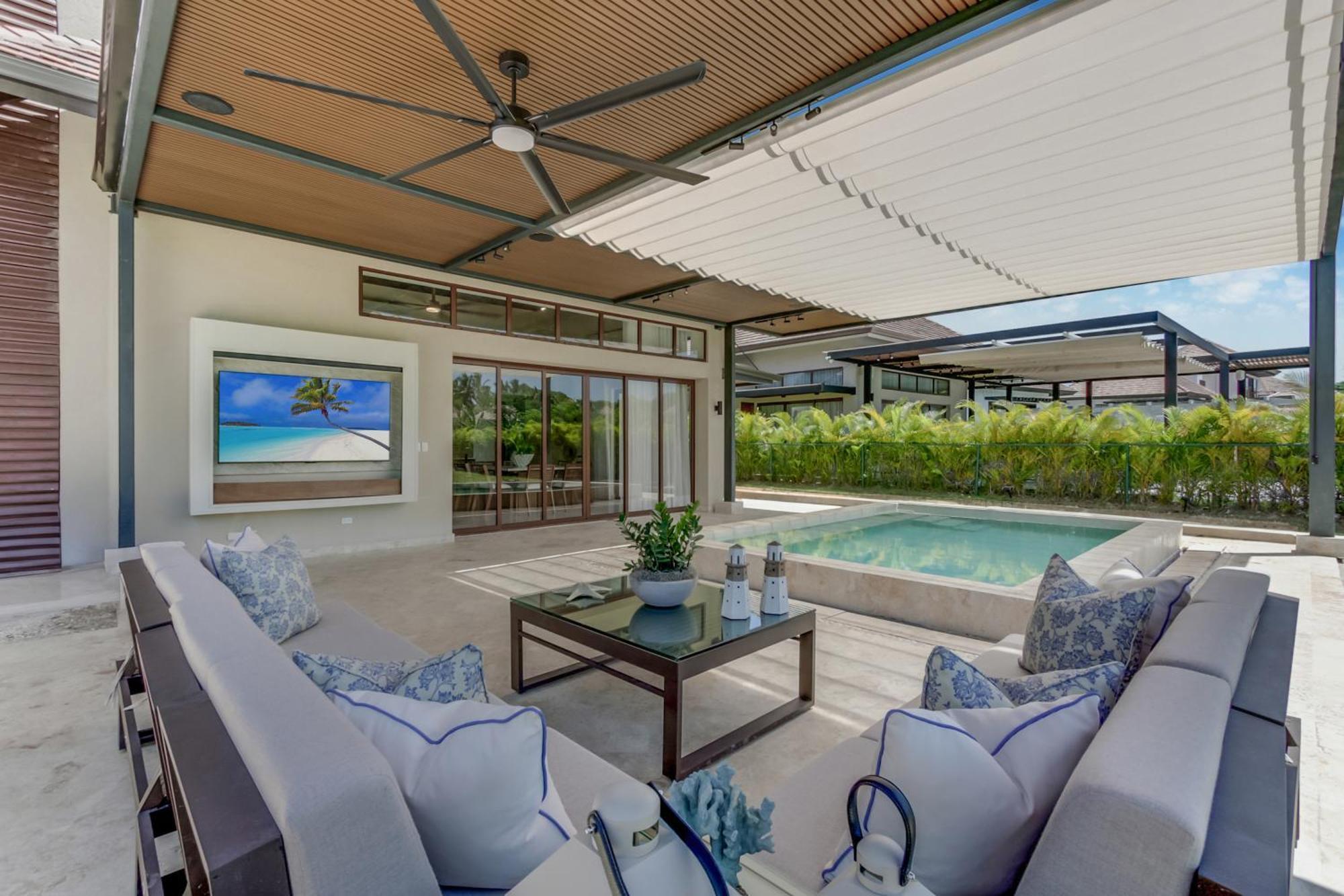 Luxury Cap Cana With 3 Bedrooms, Plunge Pool, Maid, And Golf Course Access