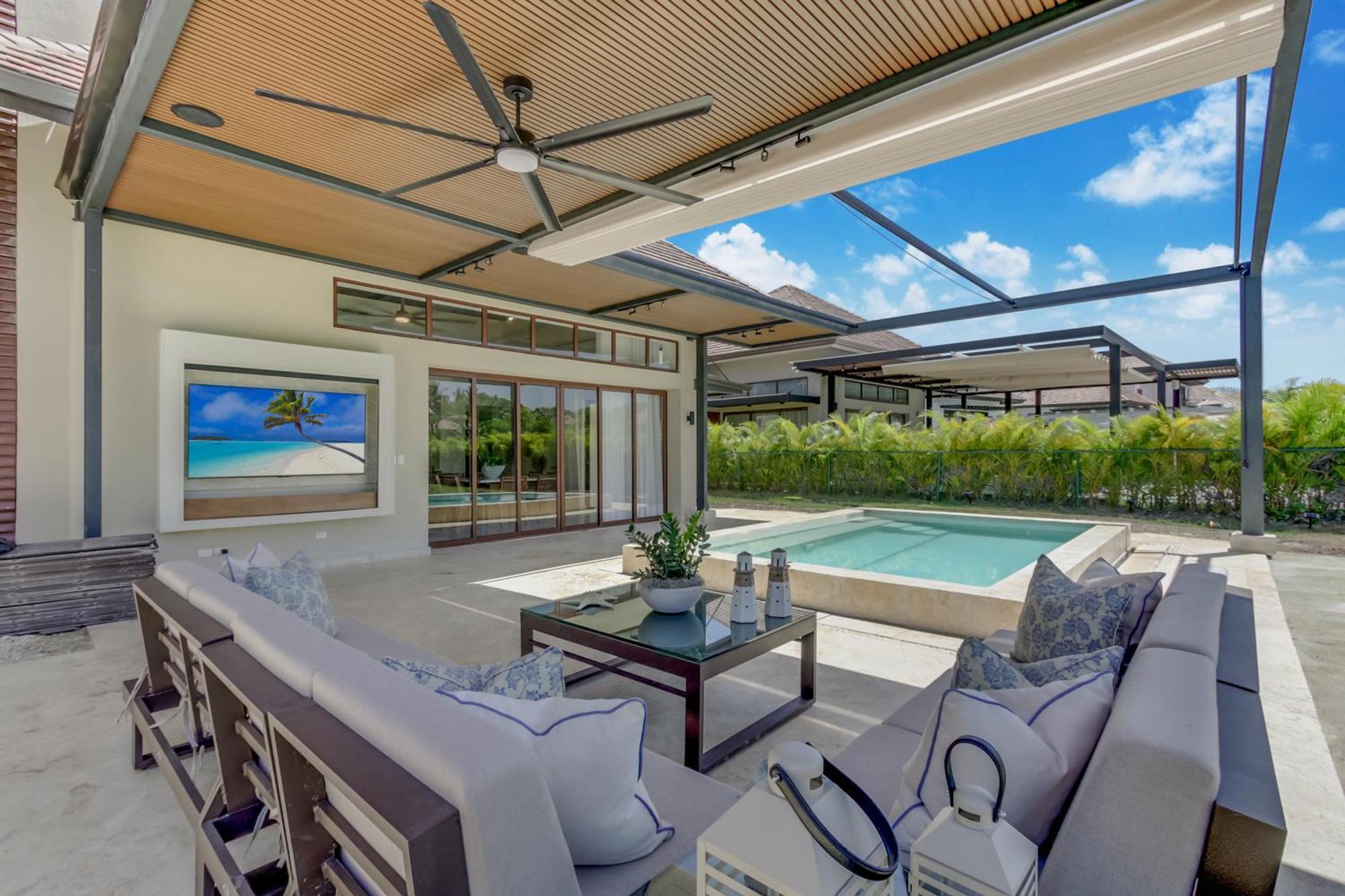 Luxury Cap Cana With 3 Bedrooms, Plunge Pool, Maid, And Golf Course Access *