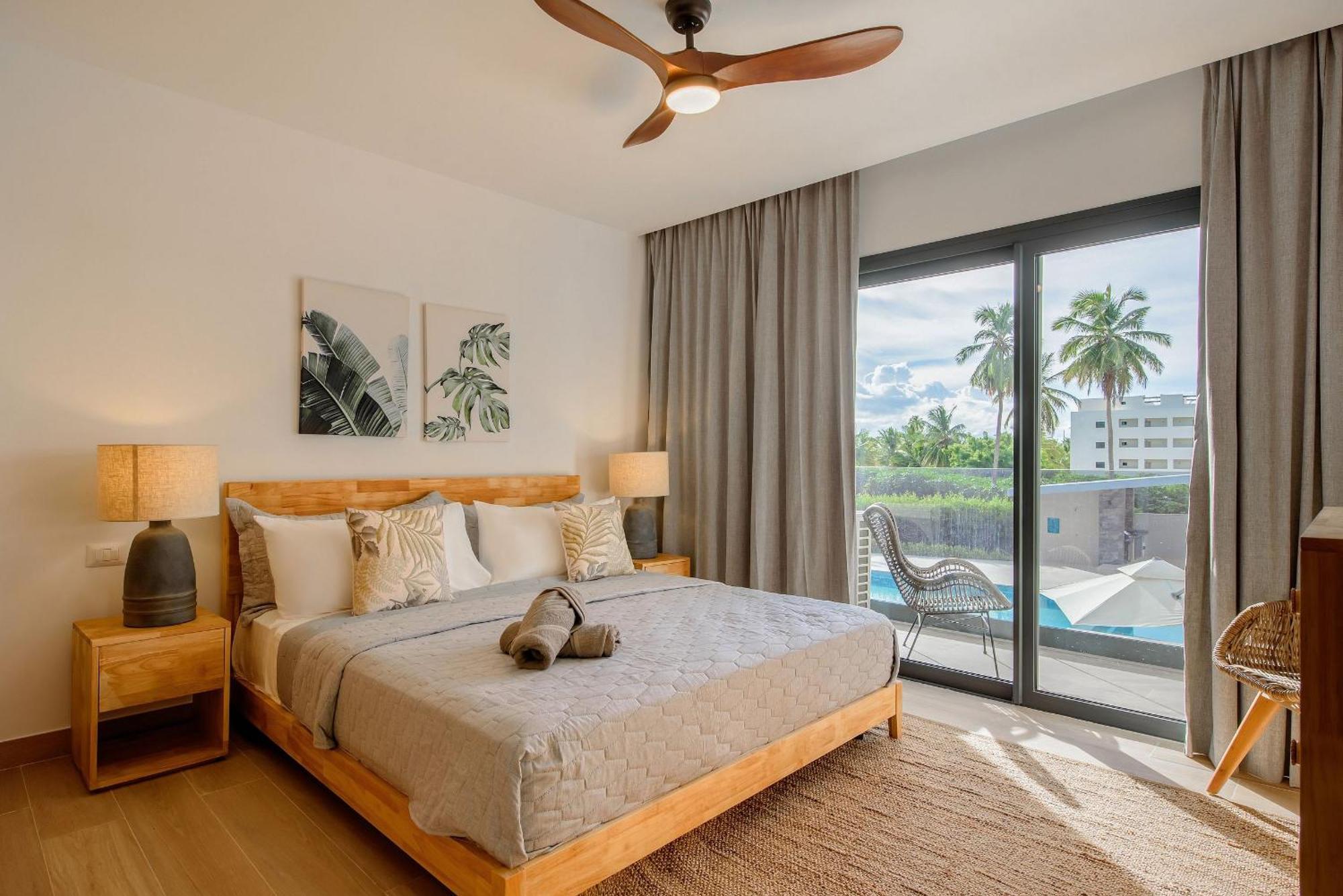 New Pool Views Sausalito Residencial Close To Playa Bavaro