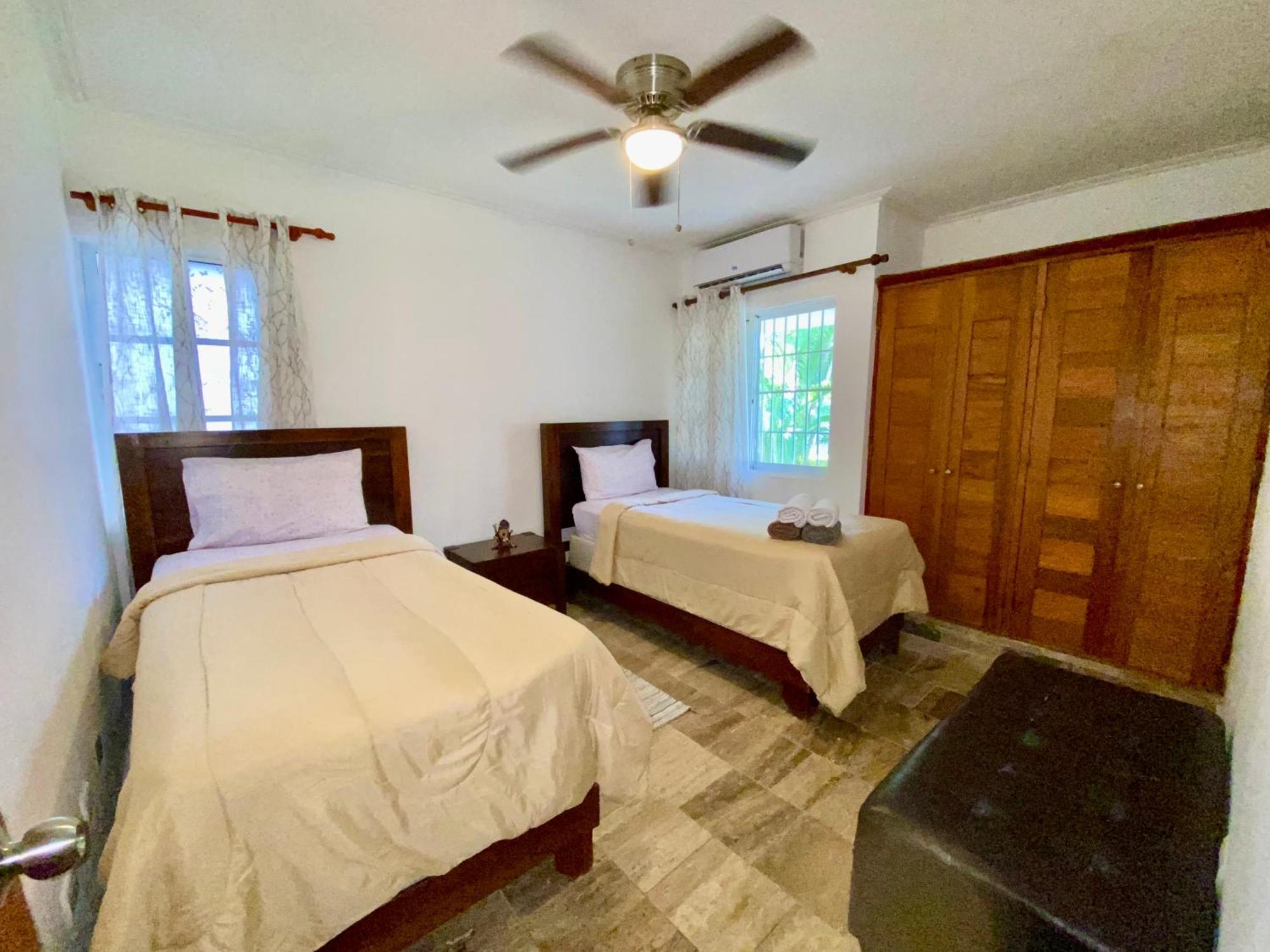 The Place In Corales Rd Arenas De B Apartamento *