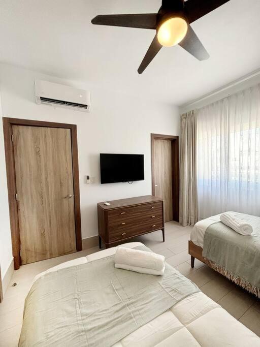 Corals Retreat 2br *
