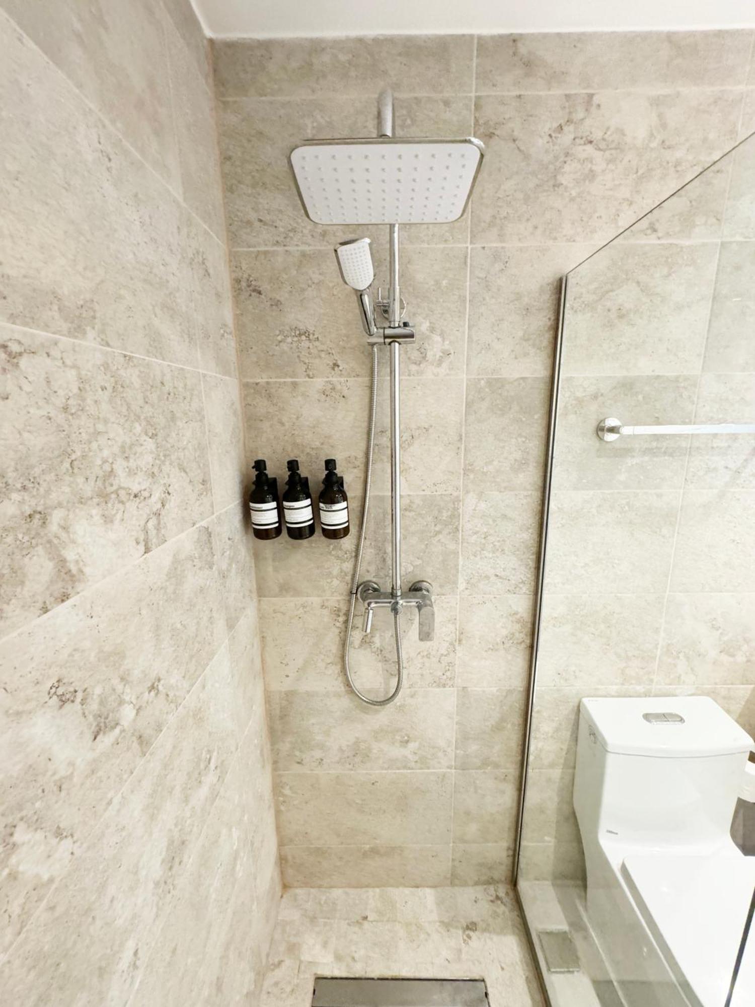 Tropical Relaxing 2 Bedroom Unit With Picuzzi