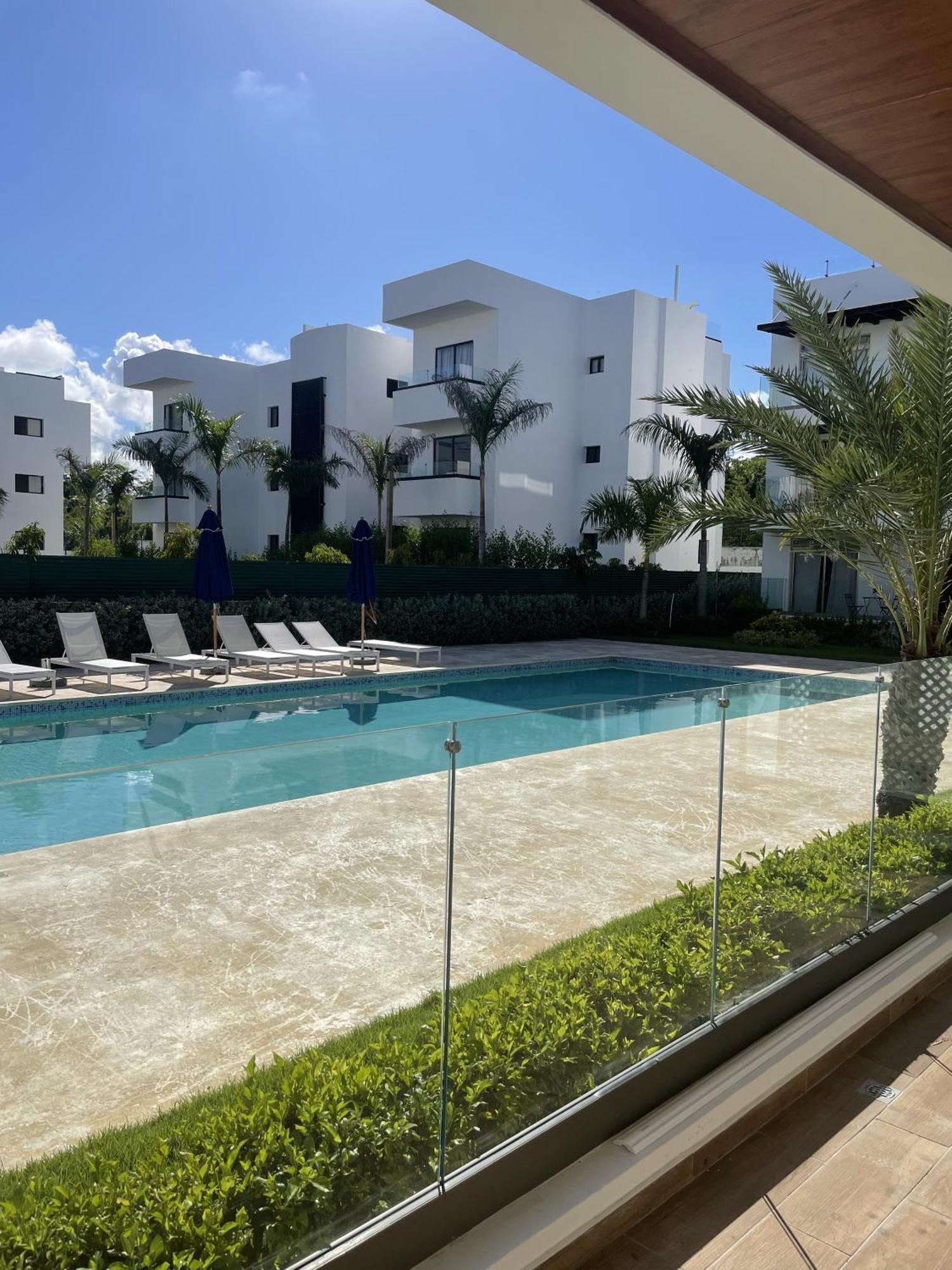 Palms B104 - 2-br App Mit Pool-blick & Shuttle * Punta Cana