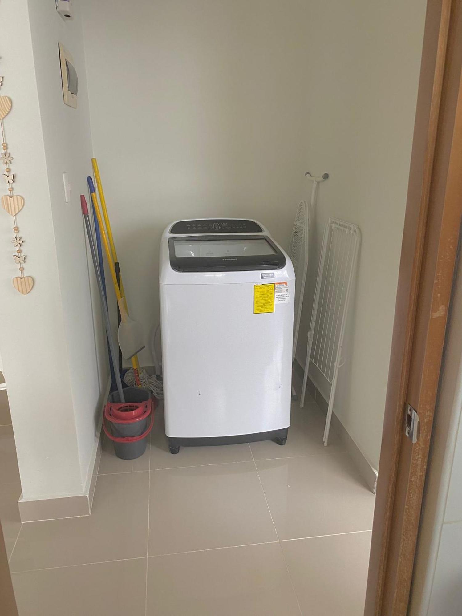 Apartment En White G44