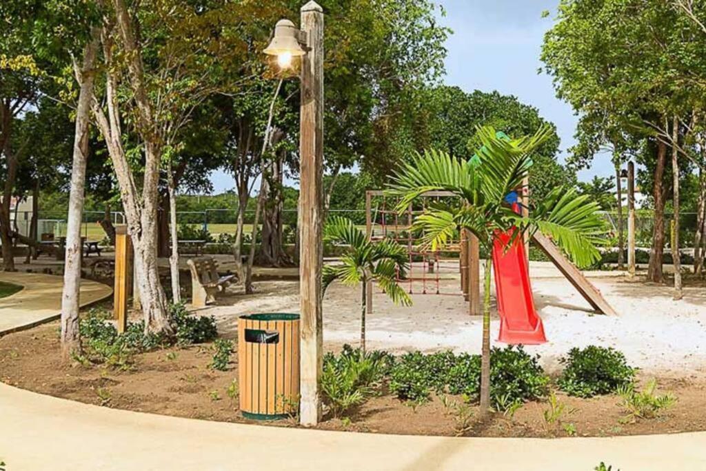 Cayena With Private Pool, Village Villa *