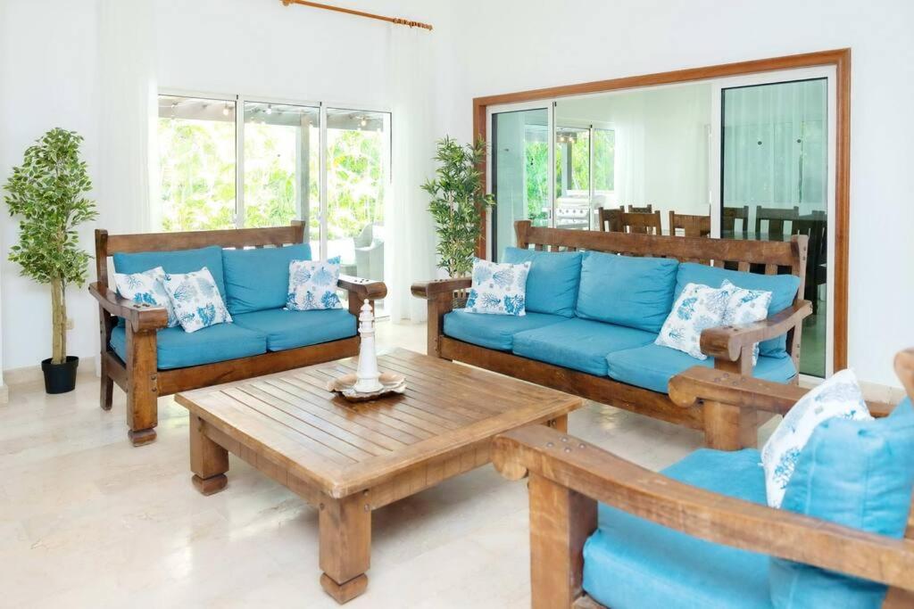Villa Cayena With Private Pool, Village *