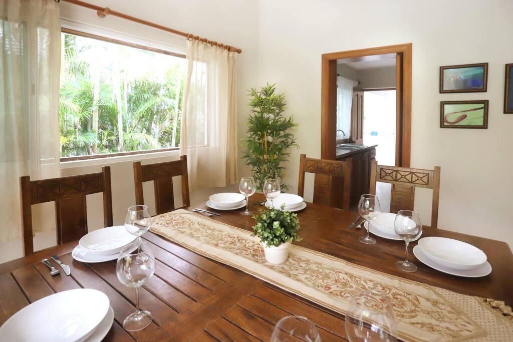 Villa Cayena With Private Pool, Village