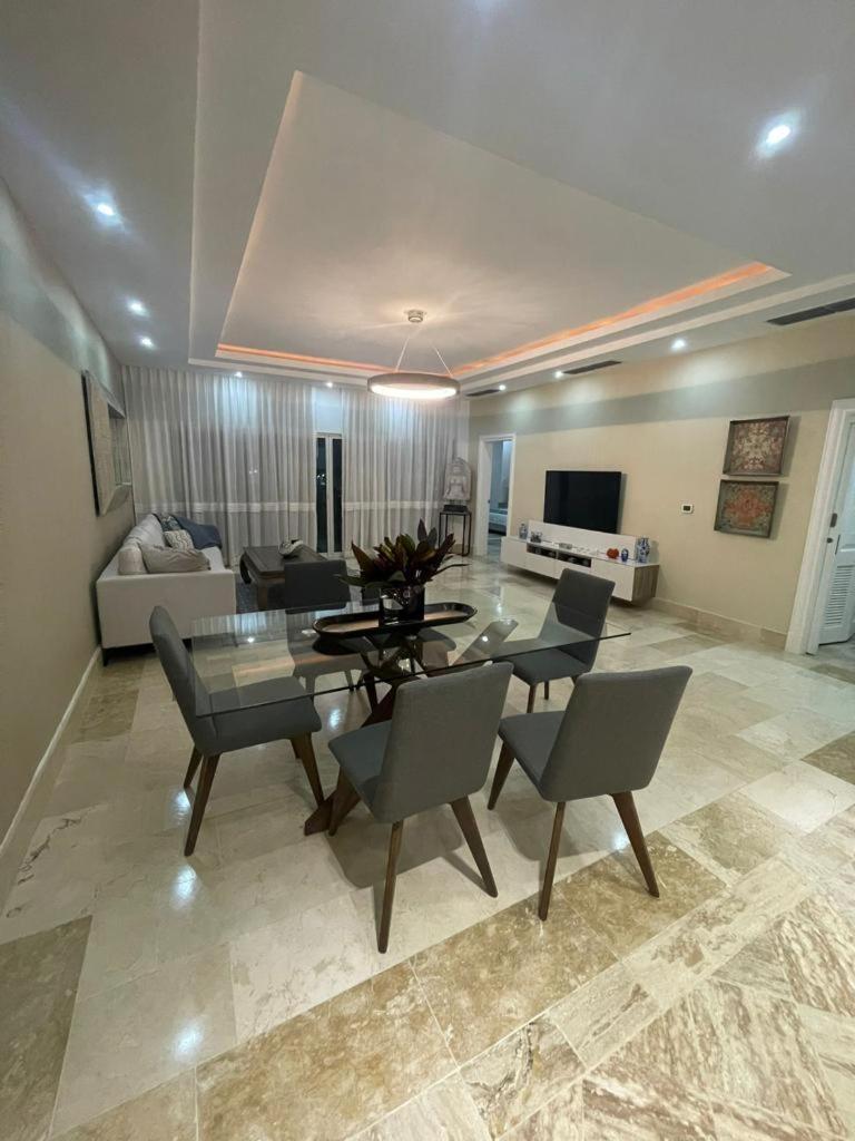 Luxury Cap Cana Marina & 2 Bedroom Apartamento *