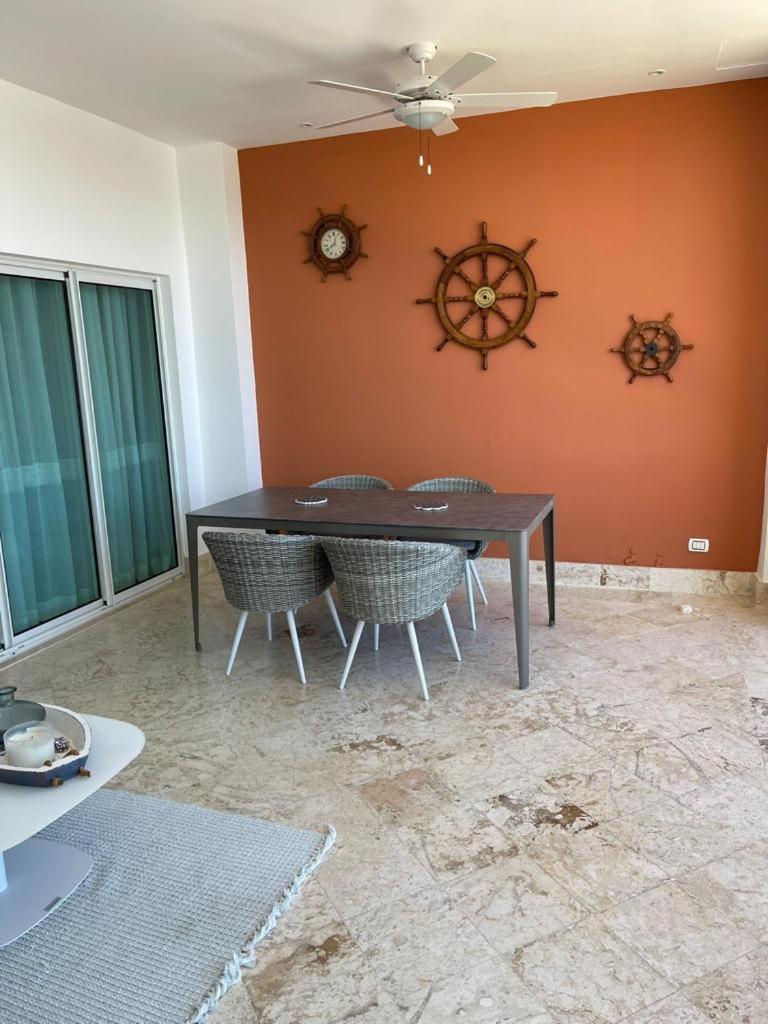 Luxury Cap Cana Marina & 2 Bedroom Apartamento