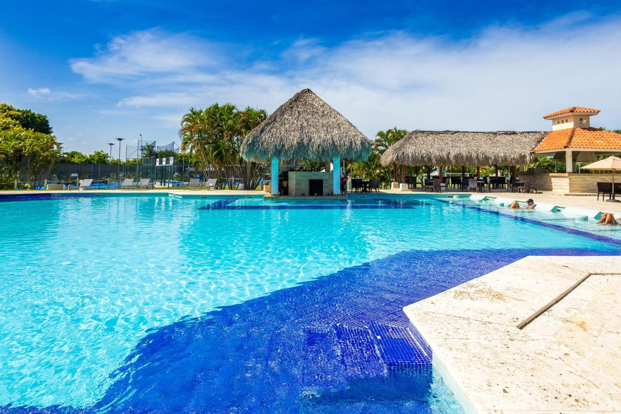Apartamento Oasis Cocotal - Family 4br In