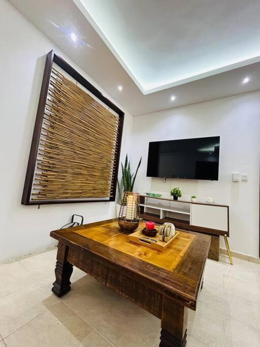 Elisa 4br With Pool Jacuzzi & Bbq *