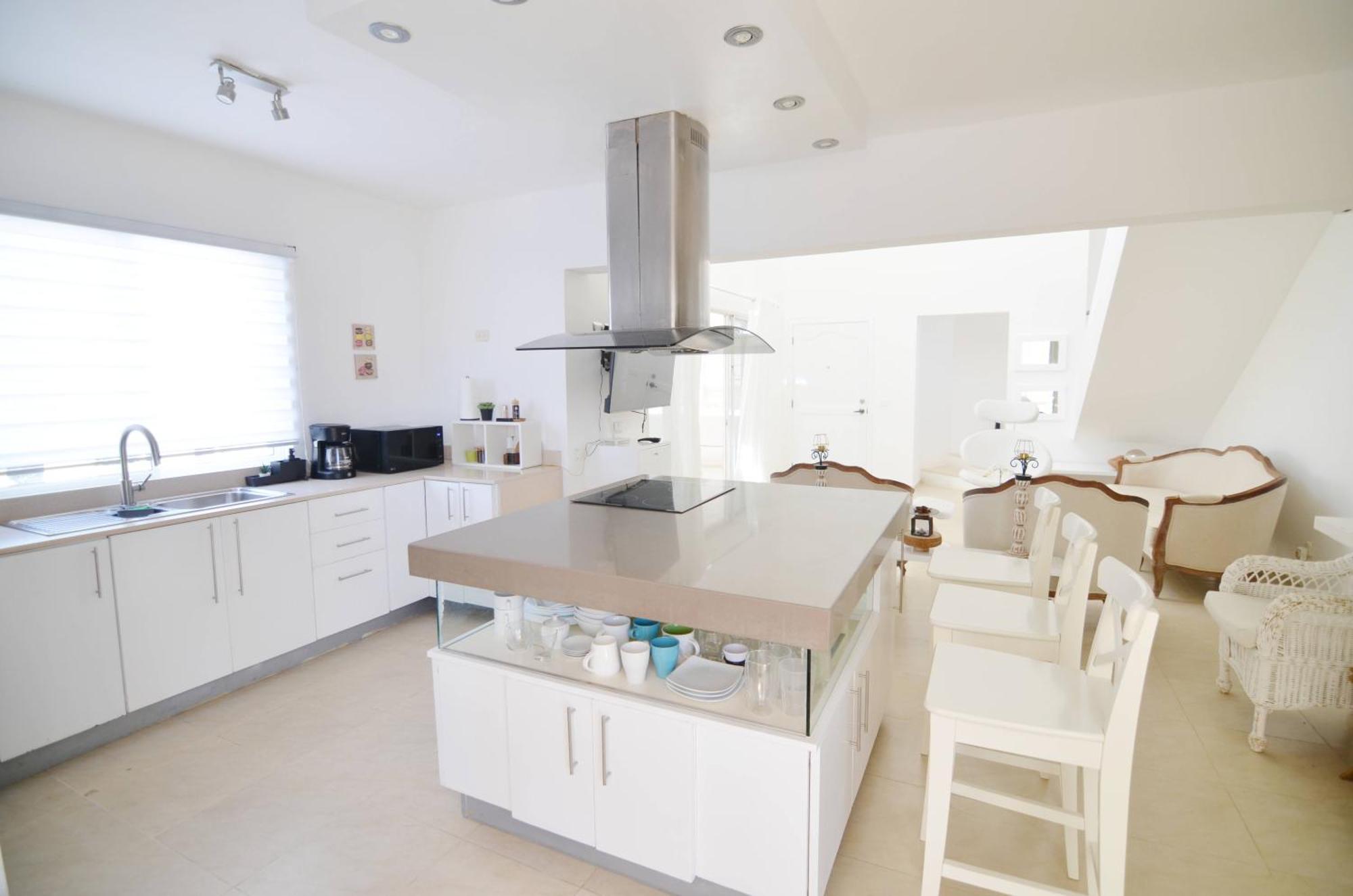 With Private Apartamento *