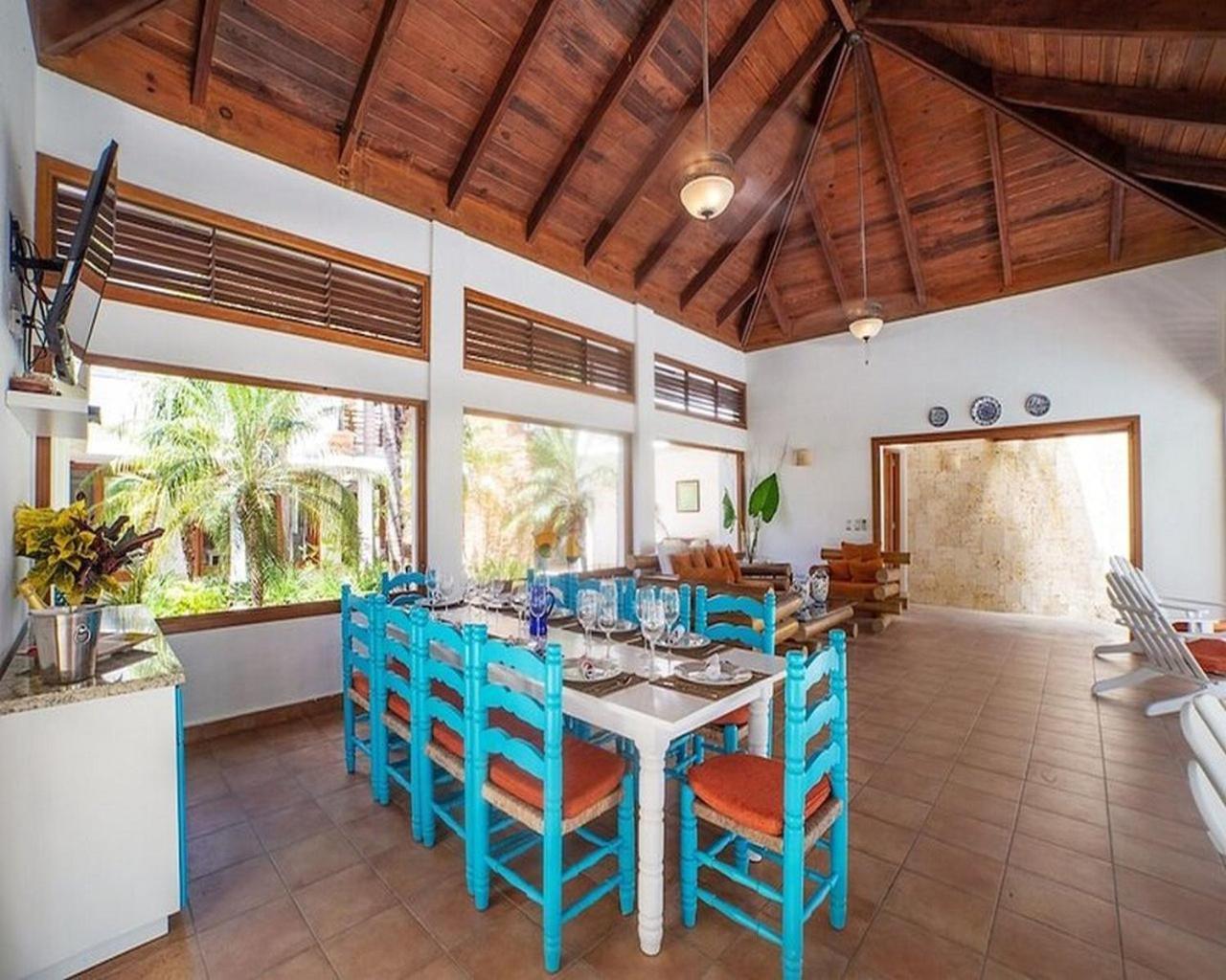 Bed and breakfast Luxury With Maid