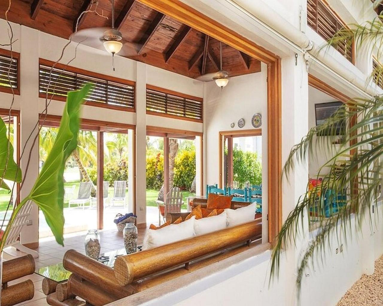 Luxury With Maid Bed and breakfast *